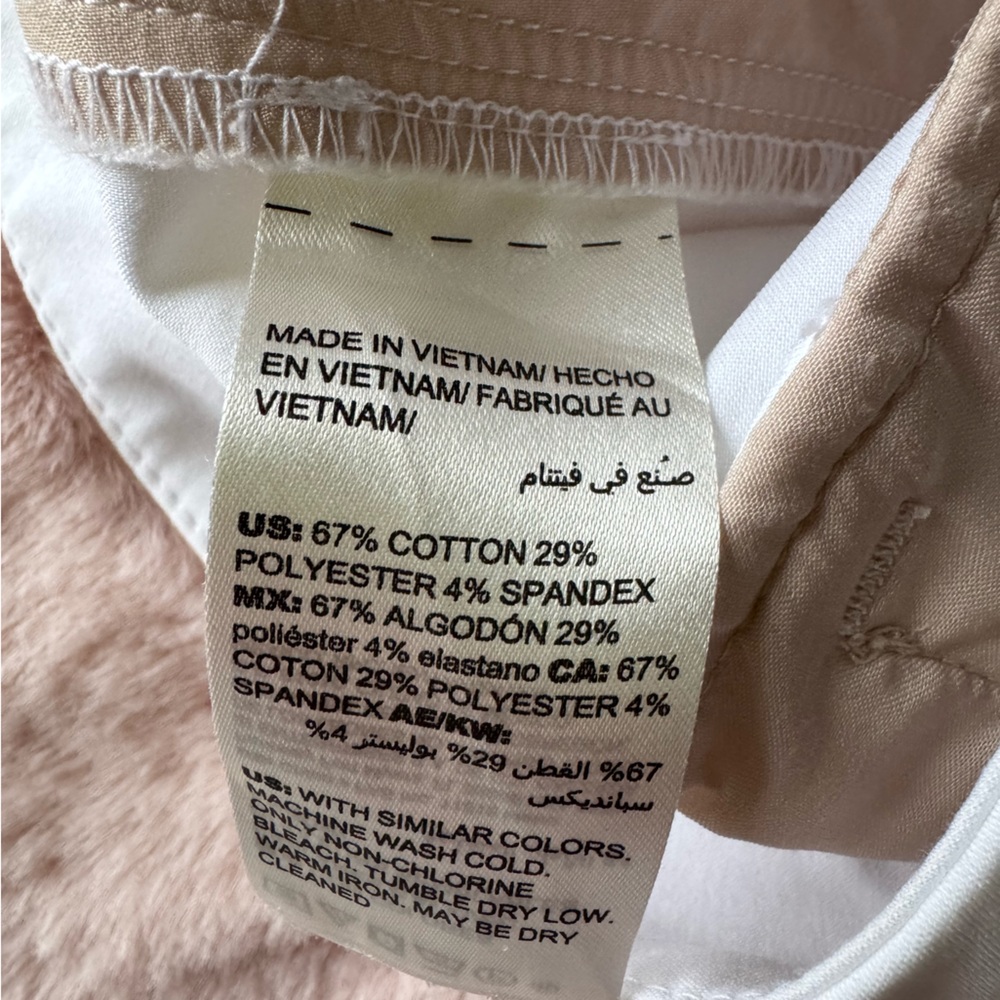 White House Black Market White The 7” Short in Size 6 - Picture 5 of 10